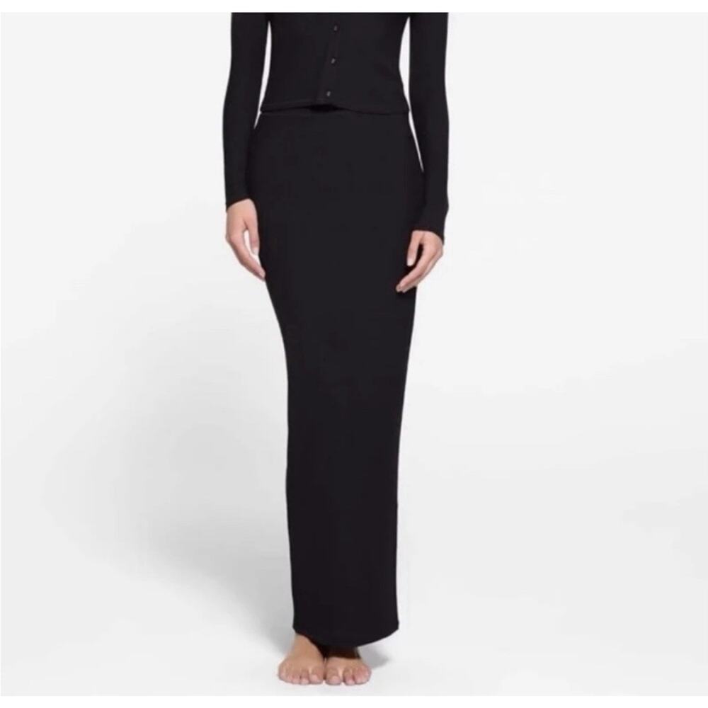 NWT SKIMS Soft Lounge Long Skirt Maxi Ribbed XS Navy Stretch Minimalist